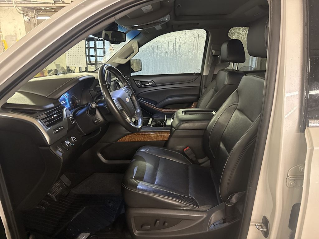 Thumbnail: 2018 Chevrolet Tahoe - 11