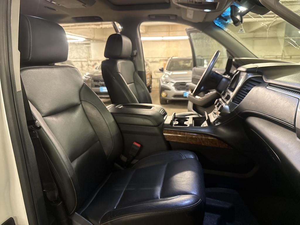 Thumbnail: 2018 Chevrolet Tahoe - 28