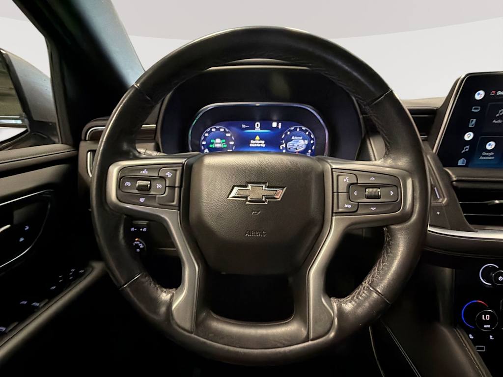 Thumbnail: 2022 Chevrolet Suburban - 9