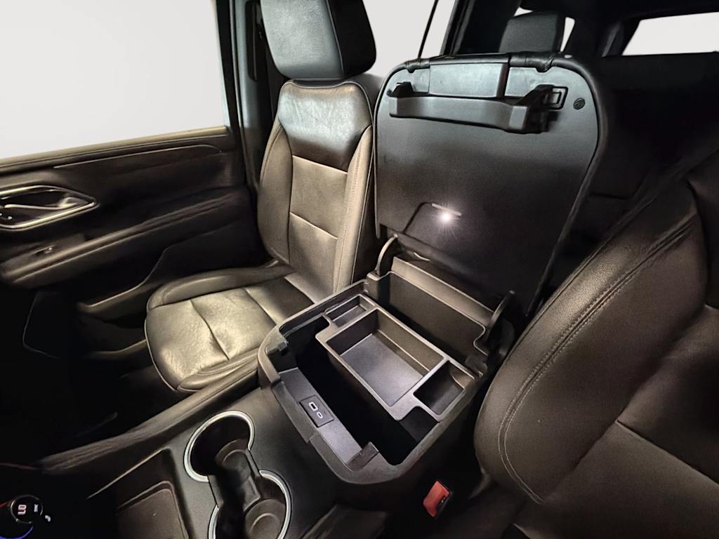 Thumbnail: 2022 Chevrolet Suburban - 31