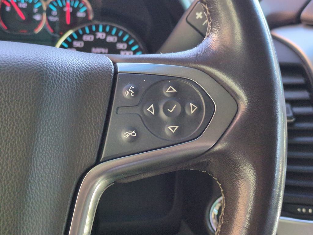 Thumbnail: 2020 Chevrolet Suburban - 30