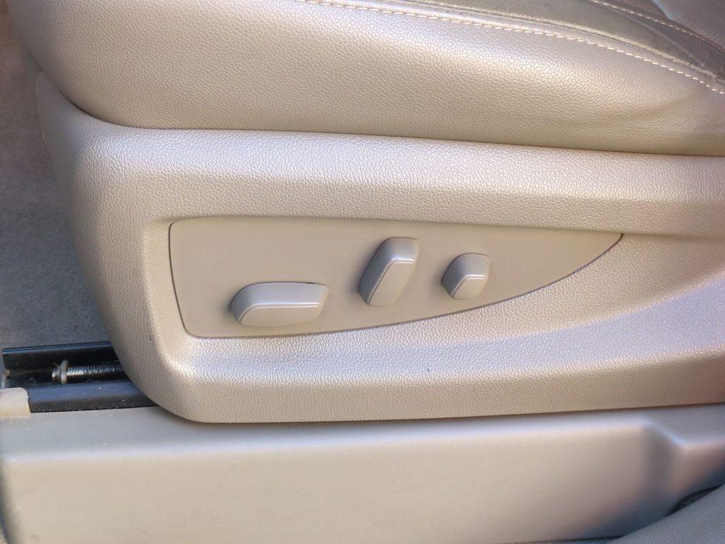 Thumbnail: 2020 Chevrolet Suburban - 26