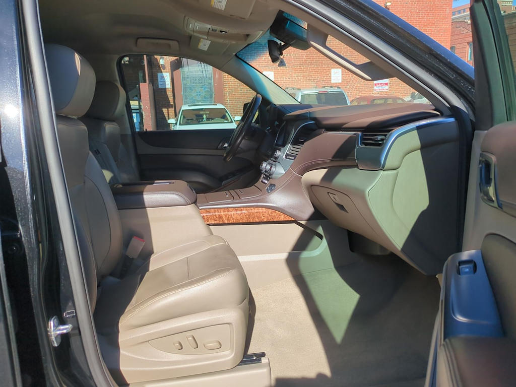 Thumbnail: 2020 Chevrolet Suburban - 12