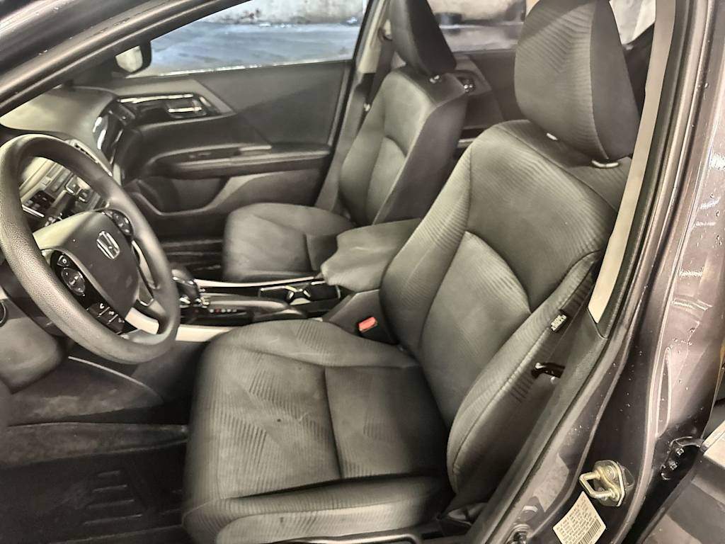 Thumbnail: 2016 Honda Accord - 10