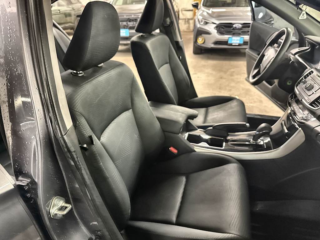 Thumbnail: 2016 Honda Accord - 29