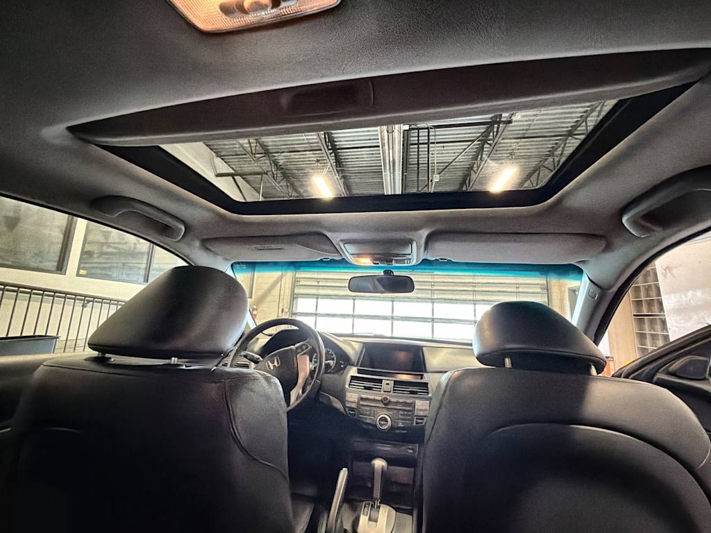 Thumbnail: 2010 Honda Accord - 30