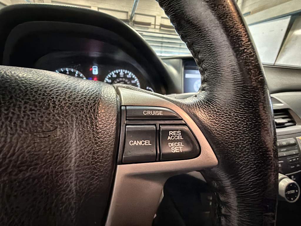Thumbnail: 2010 Honda Accord - 33