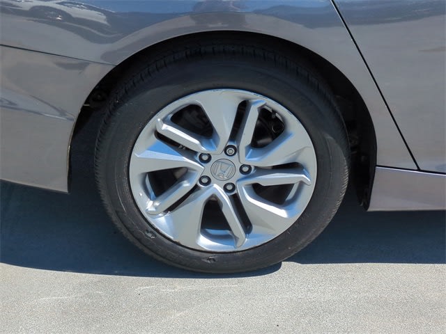 2020 Honda Accord LX 8