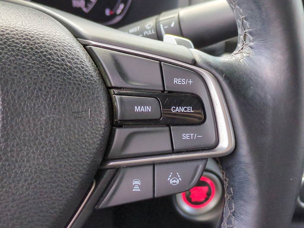 2018 Honda Accord EX-L 32