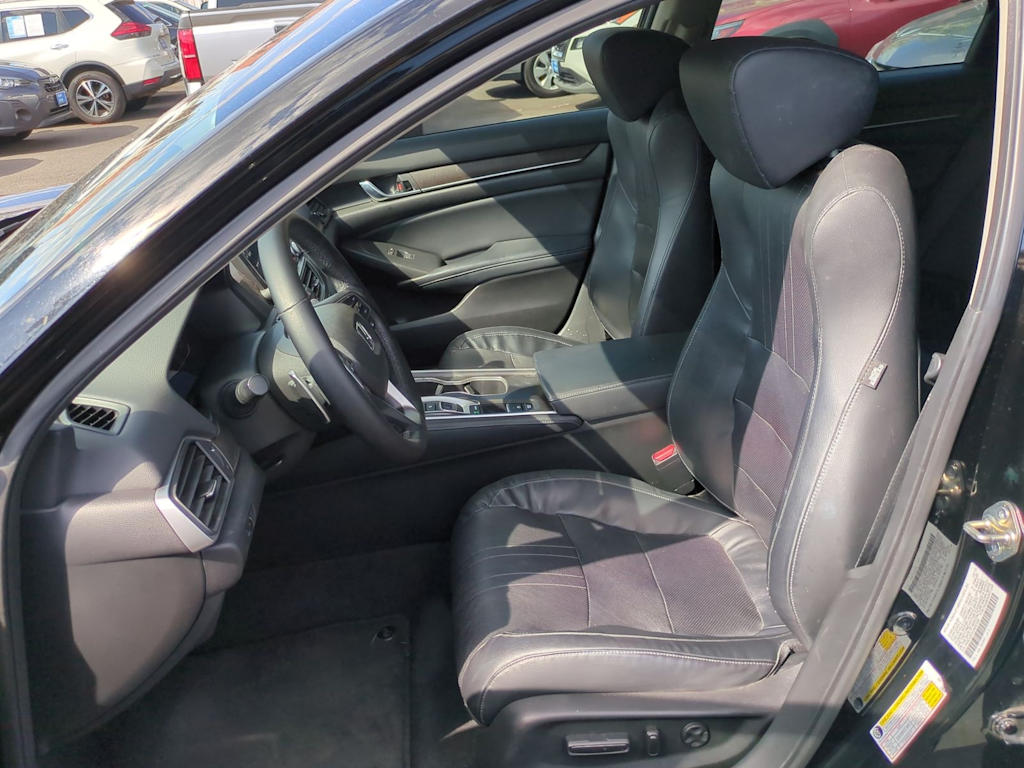 2018 Honda Accord EX-L 11