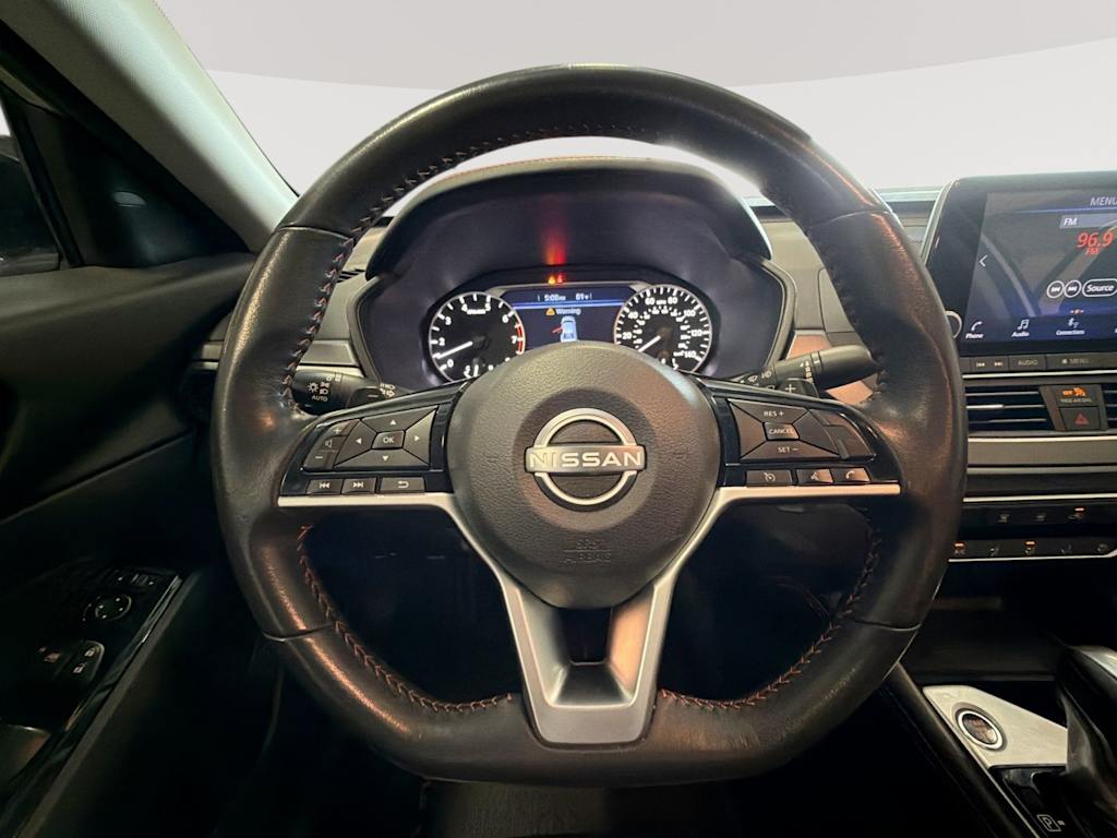 Thumbnail: 2024 Nissan Altima - 10