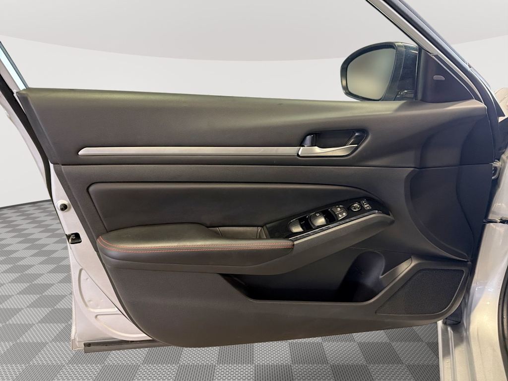 Thumbnail: 2024 Nissan Altima - 24