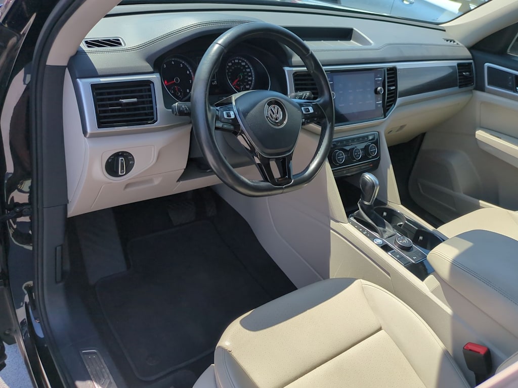 Thumbnail: 2018 Volkswagen Atlas - 2