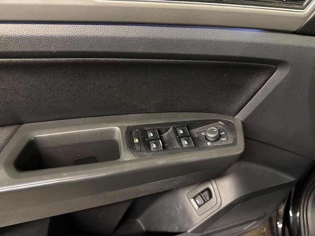 Thumbnail: 2018 Volkswagen Atlas - 25