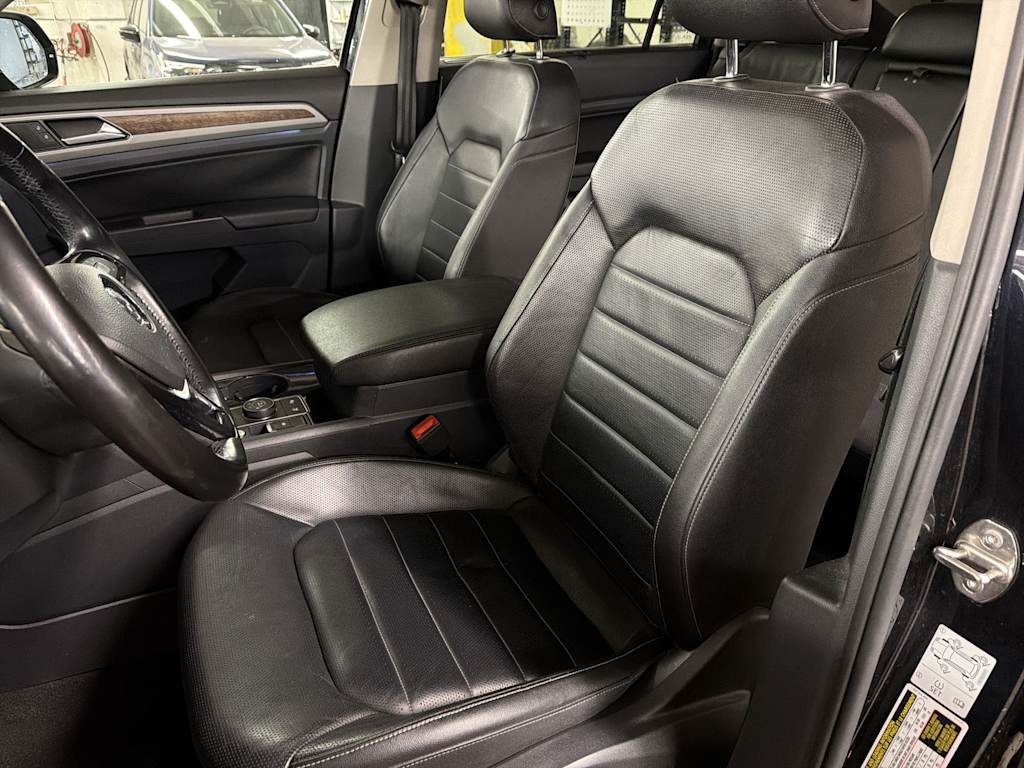 Thumbnail: 2018 Volkswagen Atlas - 10