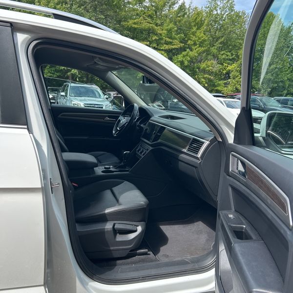 Thumbnail: 2019 Volkswagen Atlas - 26