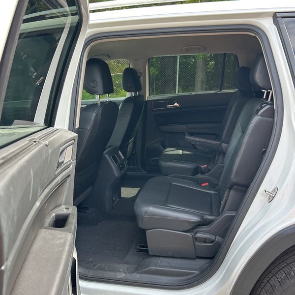 Thumbnail: 2019 Volkswagen Atlas - 10