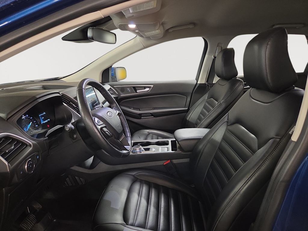 Thumbnail: 2022 Ford Edge - 10
