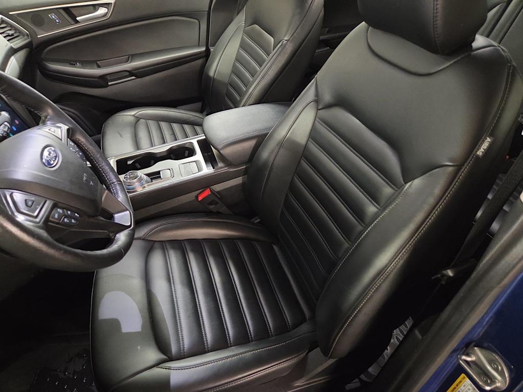 Thumbnail: 2022 Ford Edge - 11