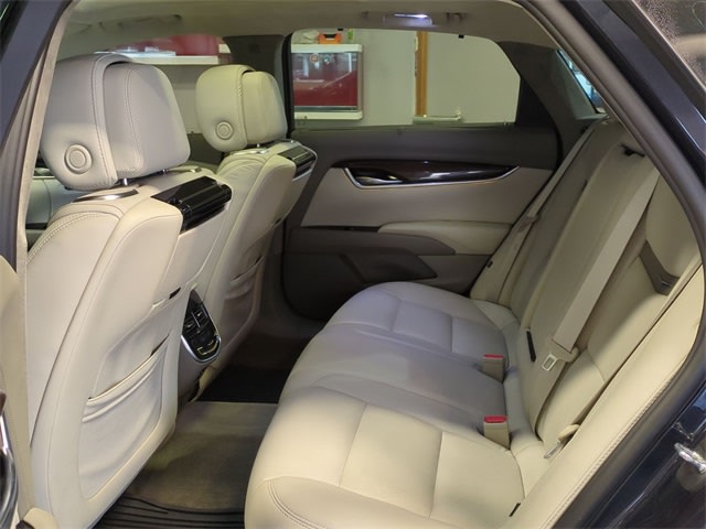 2014 Cadillac XTS Vsport Platinum 13