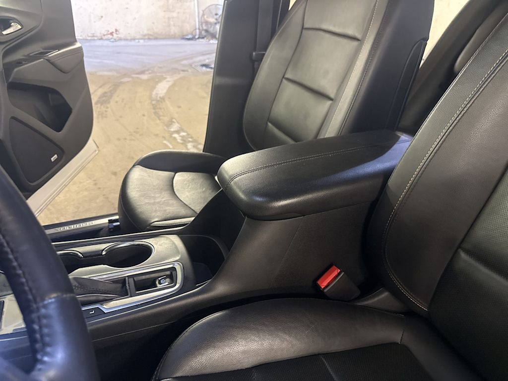 Thumbnail: 2019 Chevrolet Equinox - 31
