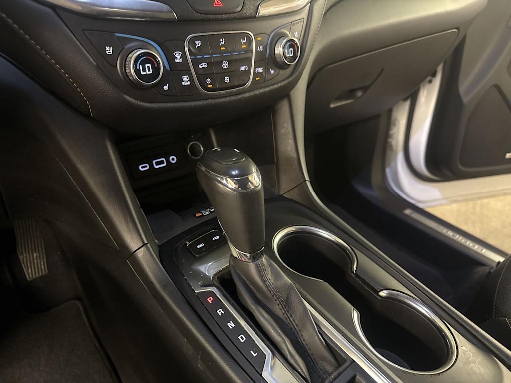 Thumbnail: 2019 Chevrolet Equinox - 15
