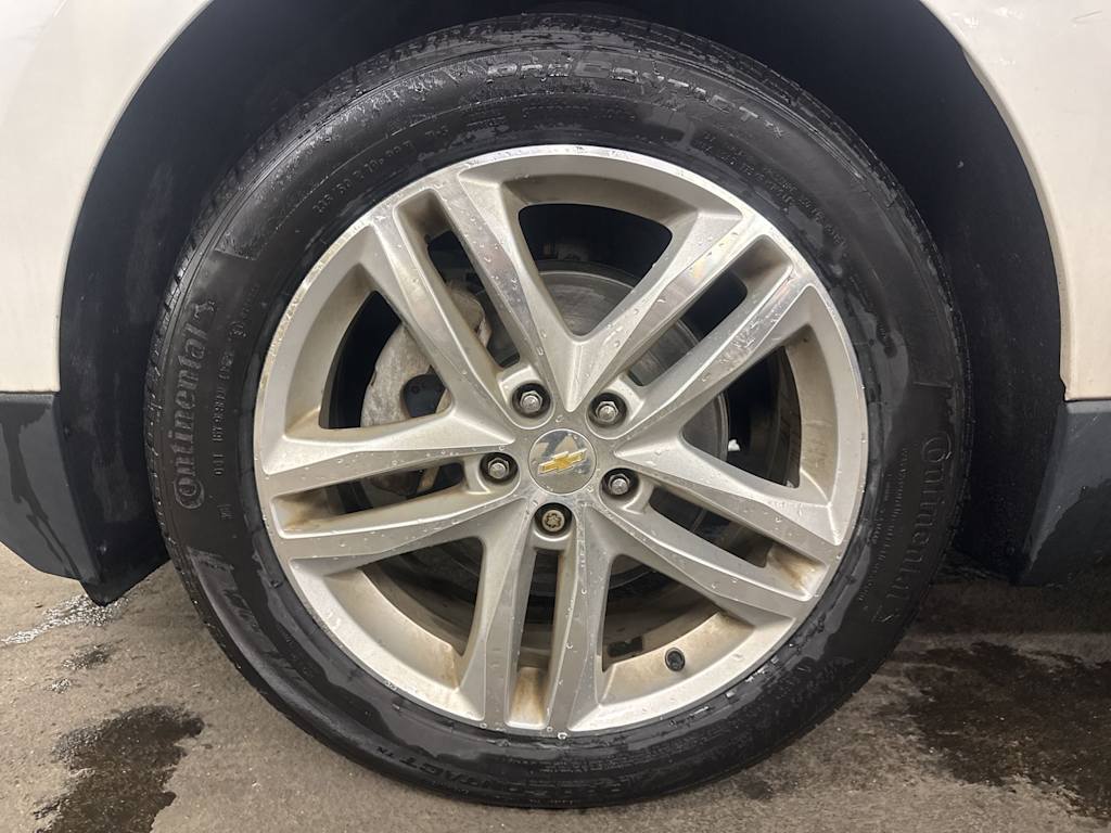 Thumbnail: 2019 Chevrolet Equinox - 7