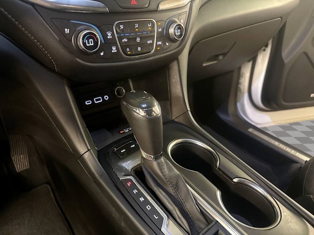 Thumbnail: 2019 Chevrolet Equinox - 16