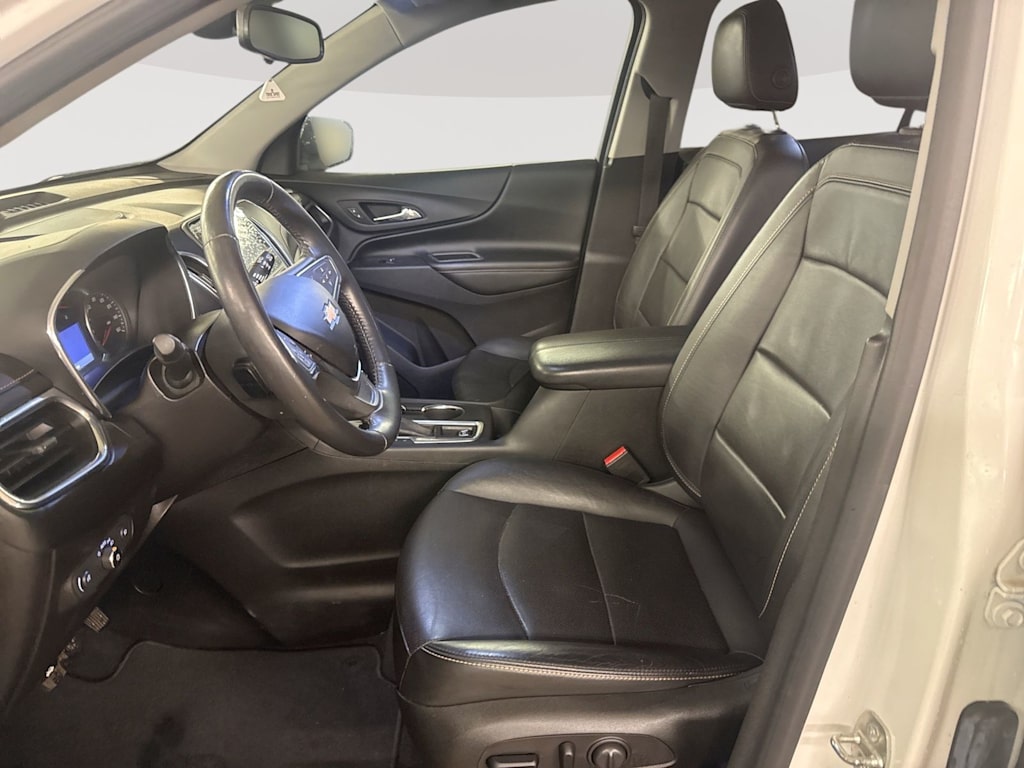 Thumbnail: 2019 Chevrolet Equinox - 11