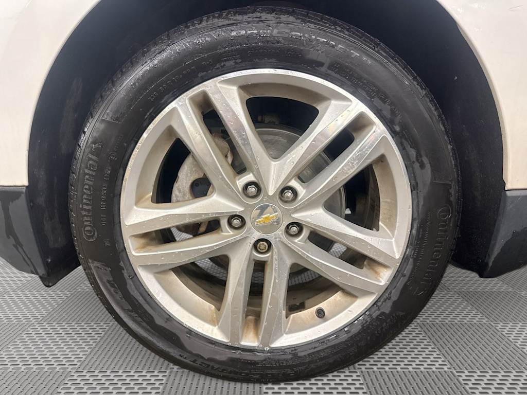 Thumbnail: 2019 Chevrolet Equinox - 8