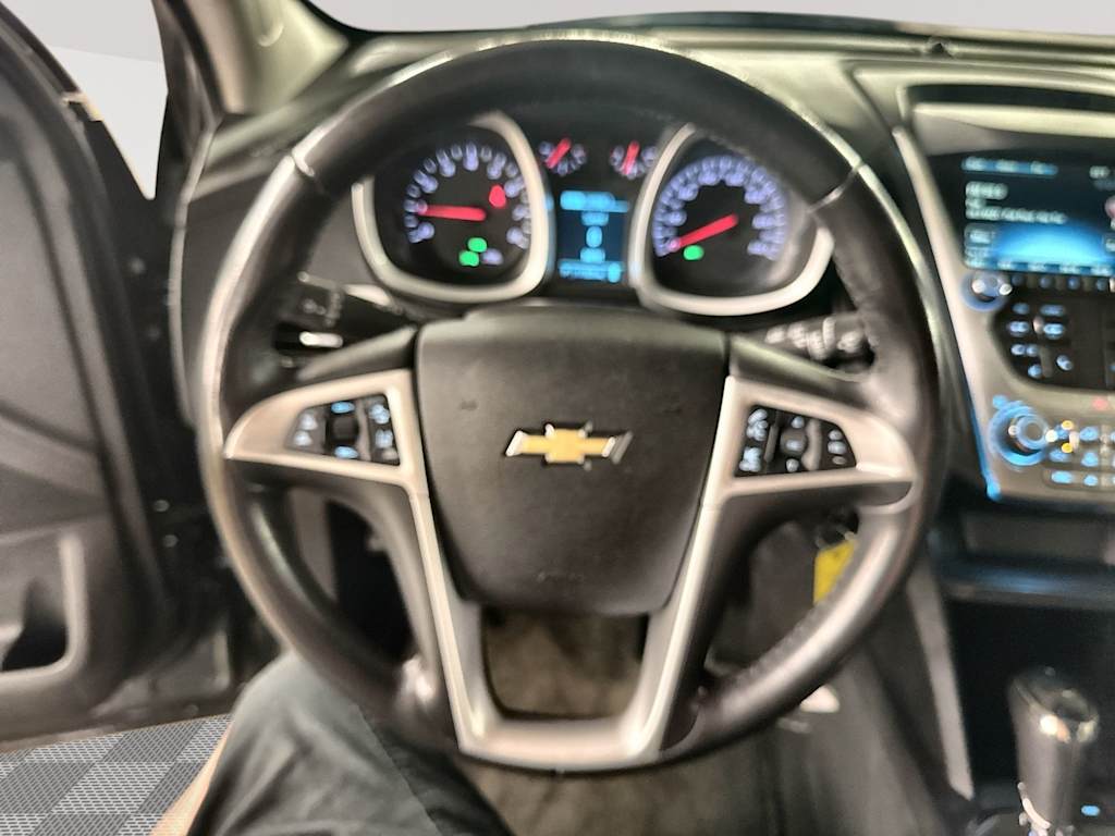 Thumbnail: 2017 Chevrolet Equinox - 10