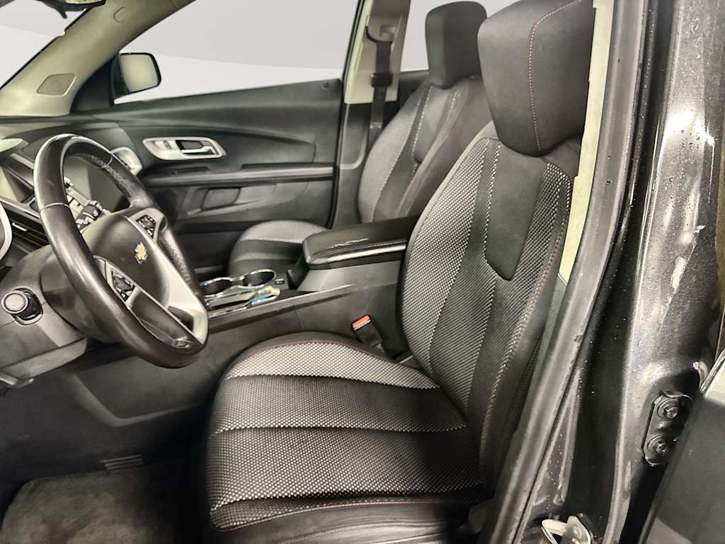 Thumbnail: 2017 Chevrolet Equinox - 11