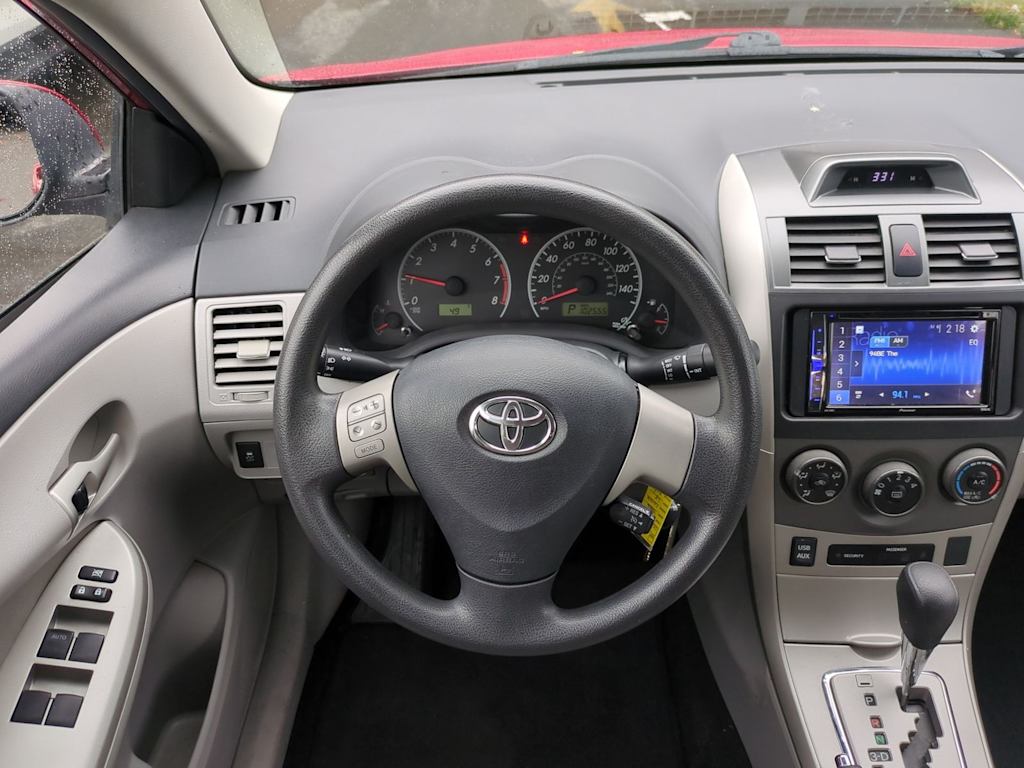 Thumbnail: 2013 Toyota Corolla - 14