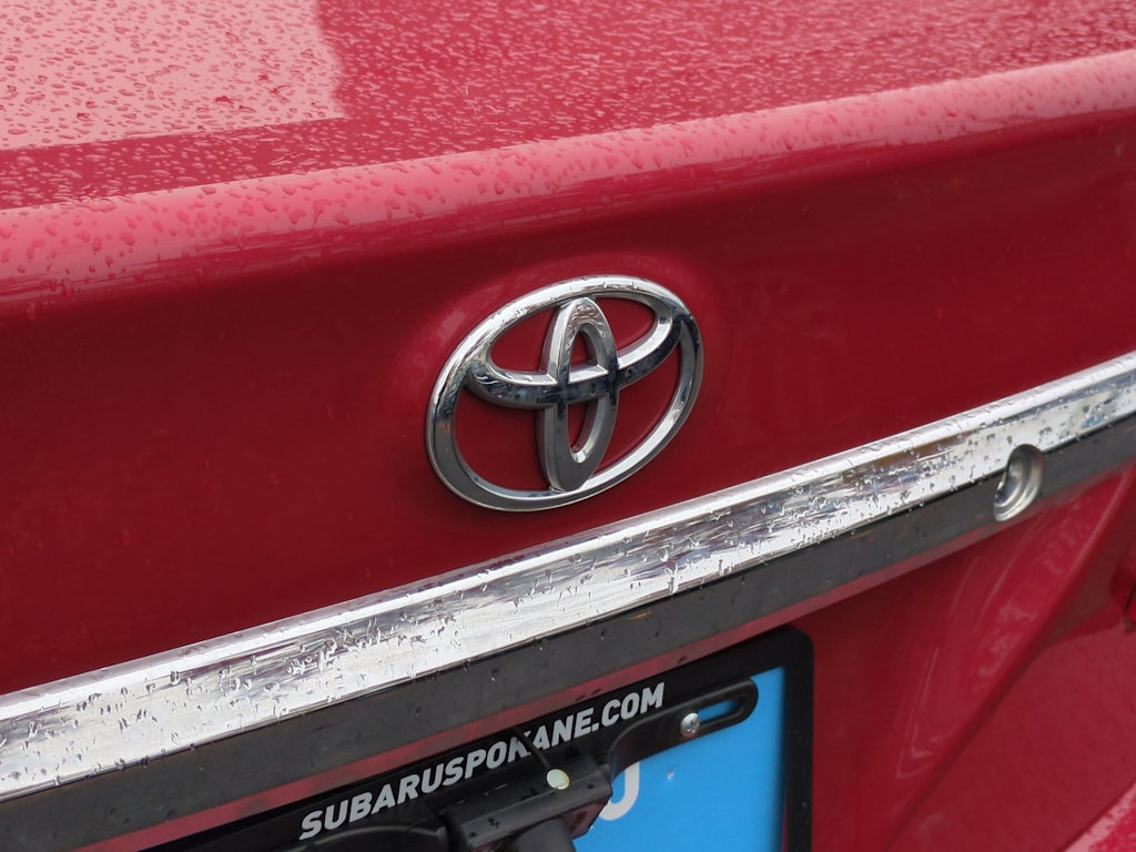 Thumbnail: 2013 Toyota Corolla - 7