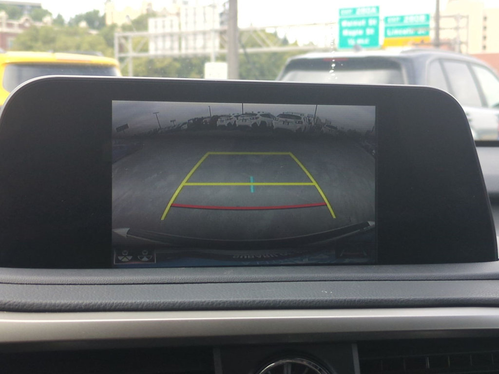 Thumbnail: 2022 Lexus RX - 32