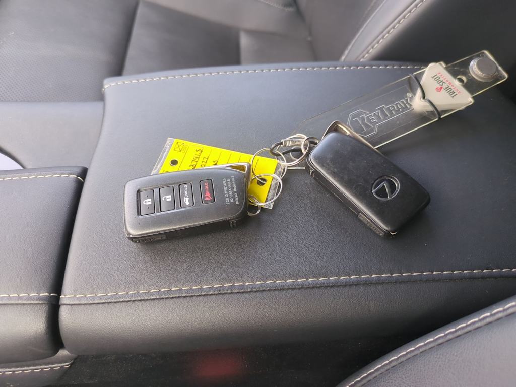 Thumbnail: 2022 Lexus RX - 34