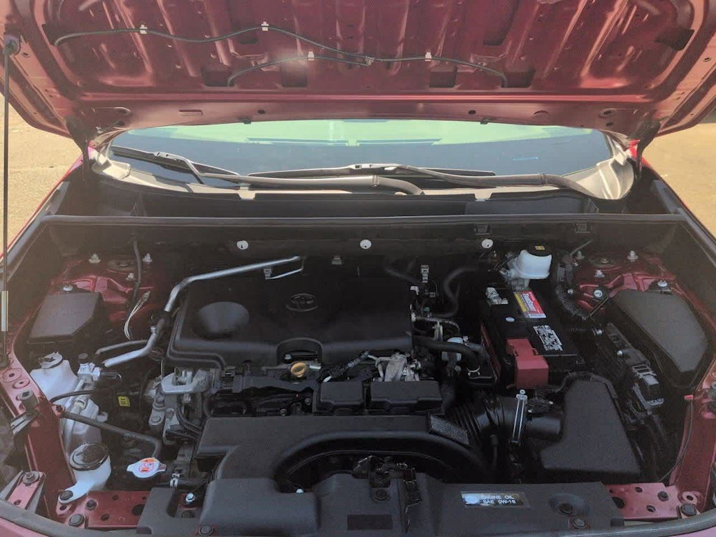 Thumbnail: 2019 Toyota RAV4 - 9