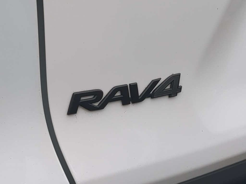 Thumbnail: 2024 Toyota RAV4 - 25