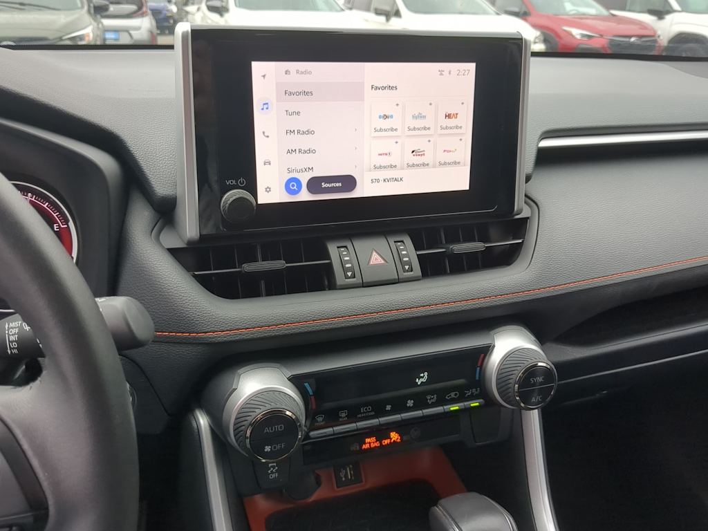 Thumbnail: 2024 Toyota RAV4 - 14