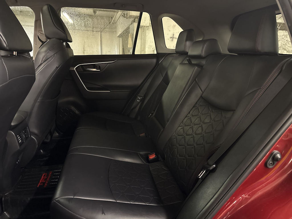 Thumbnail: 2020 Toyota RAV4 - 26