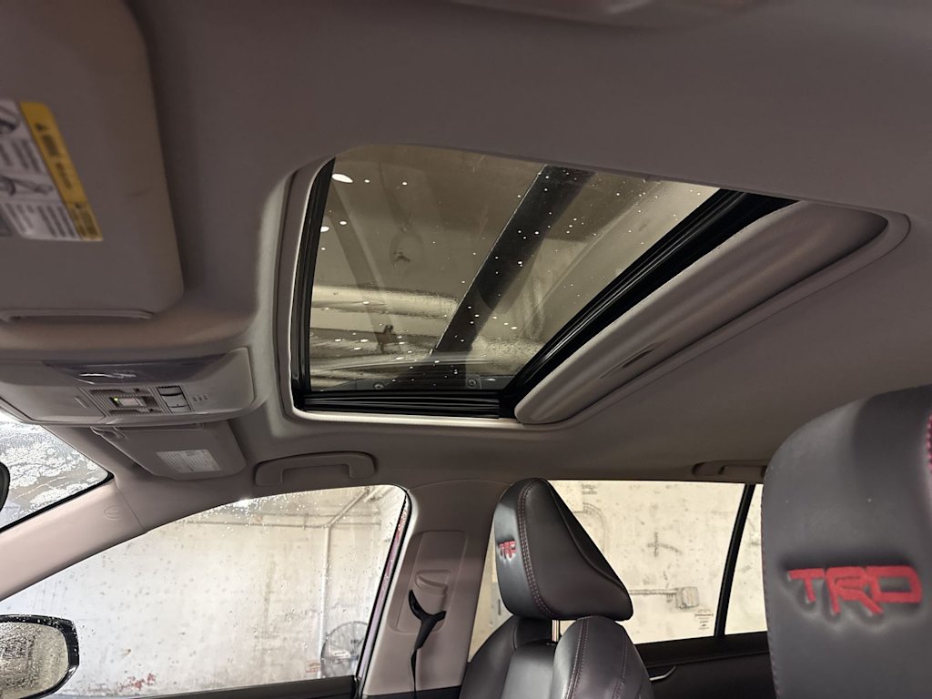 Thumbnail: 2020 Toyota RAV4 - 25