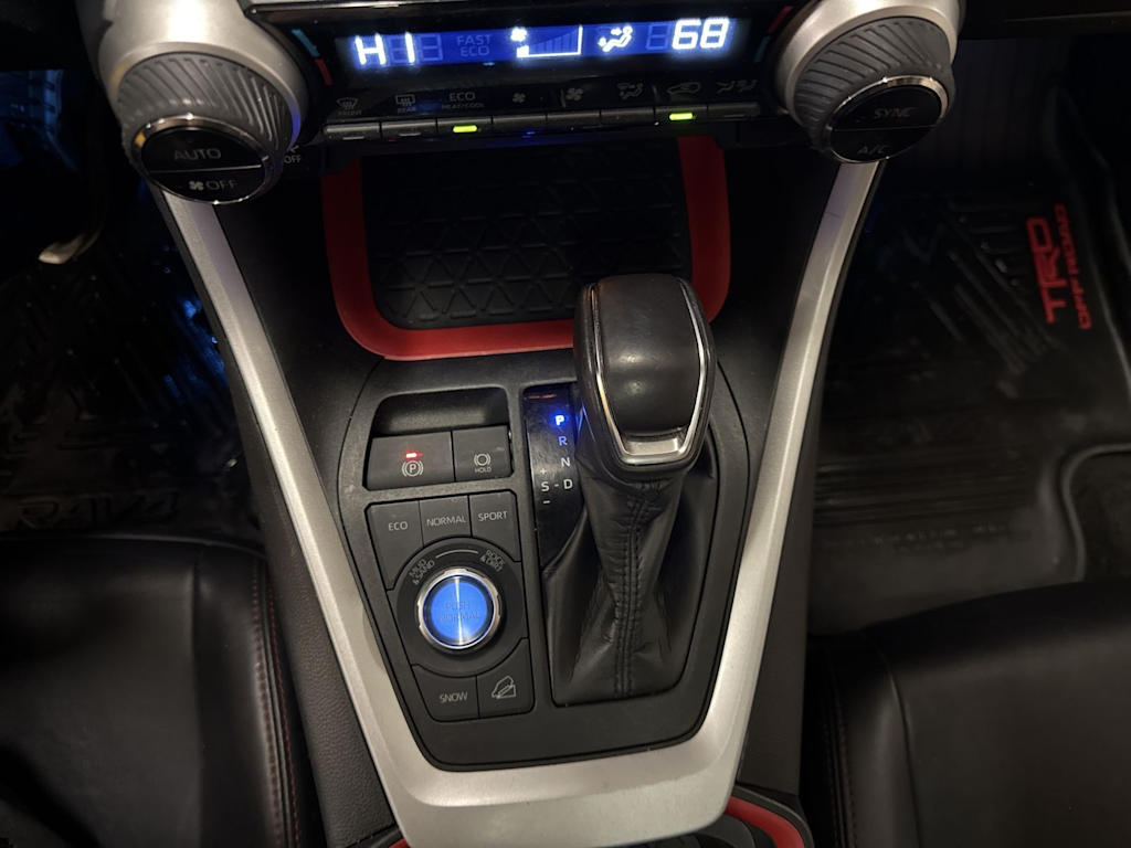 Thumbnail: 2020 Toyota RAV4 - 35