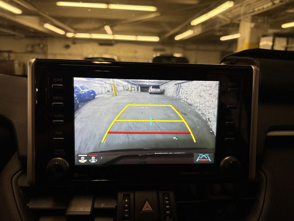 Thumbnail: 2020 Toyota RAV4 - 33