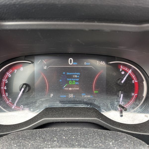 Thumbnail: 2019 Toyota RAV4 - 13