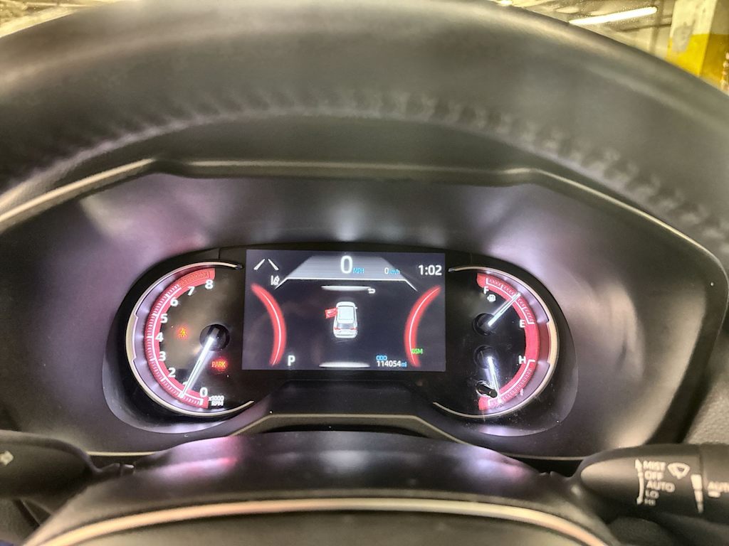 Thumbnail: 2019 Toyota RAV4 - 16