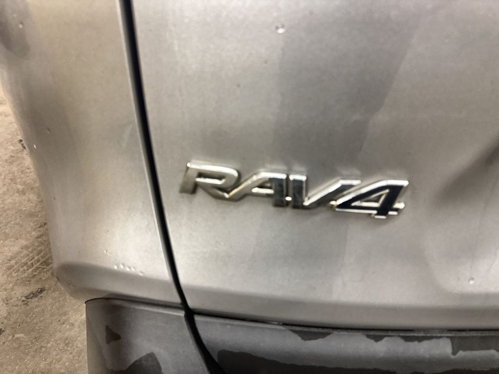 Thumbnail: 2019 Toyota RAV4 - 26