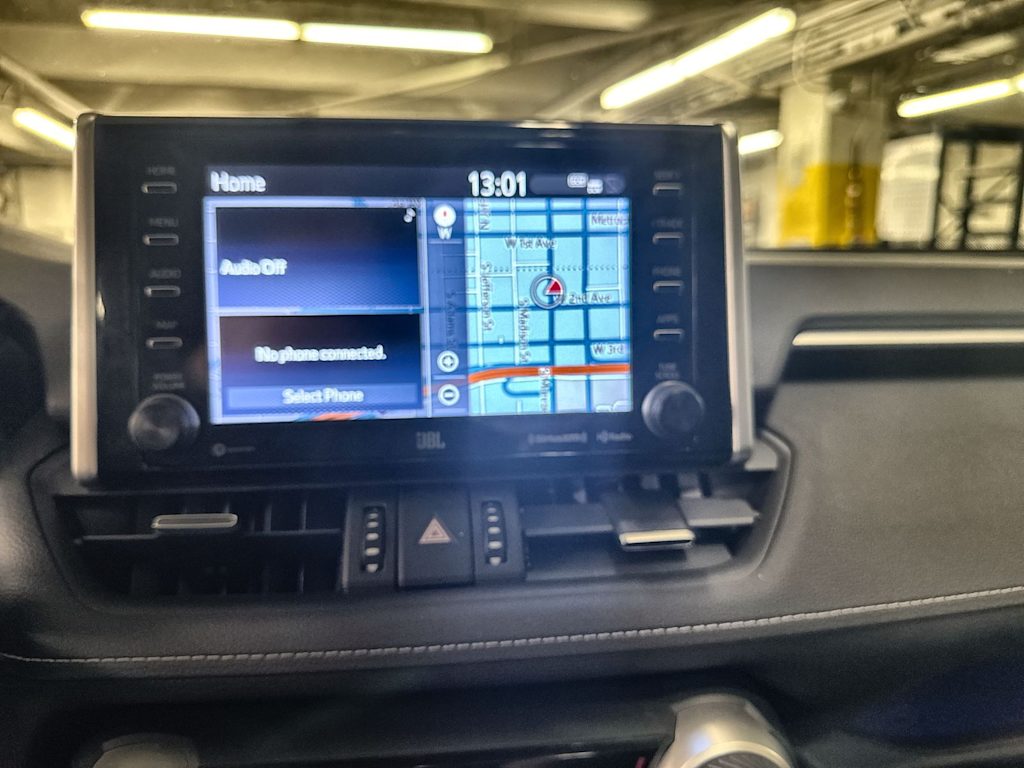 Thumbnail: 2019 Toyota RAV4 - 34