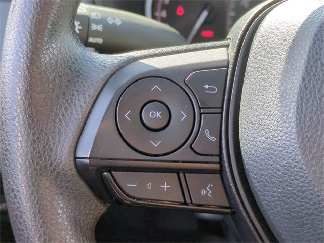 2024 Toyota RAV4 XLE 30