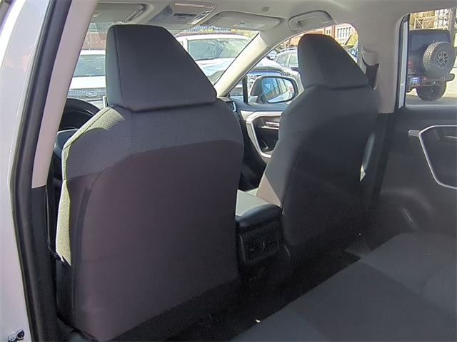 2024 Toyota RAV4 XLE 13