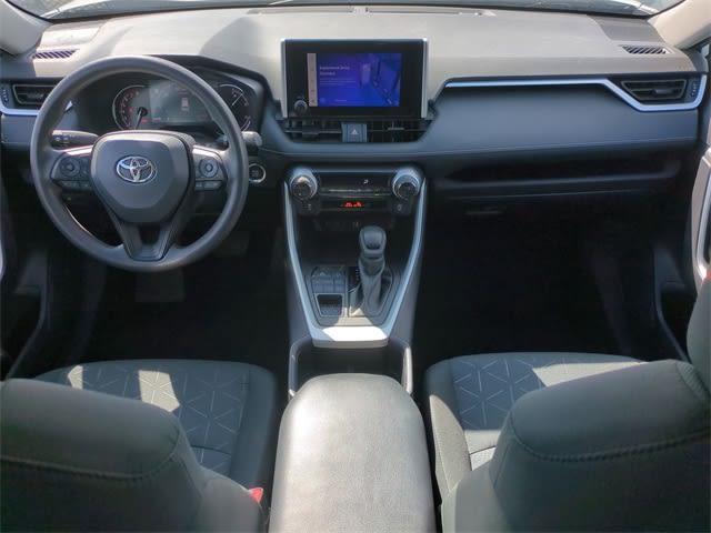 2024 Toyota RAV4 XLE 10
